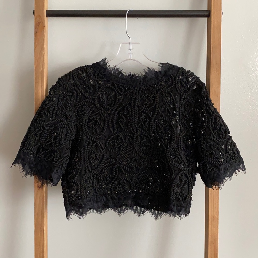 Morning Lavender black lace crop top sz S